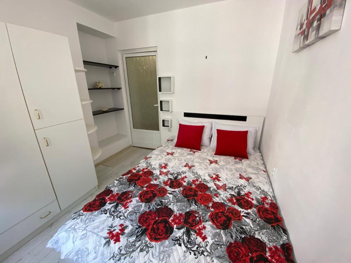 Simona Apartment Burgas by Eksteriør bilde